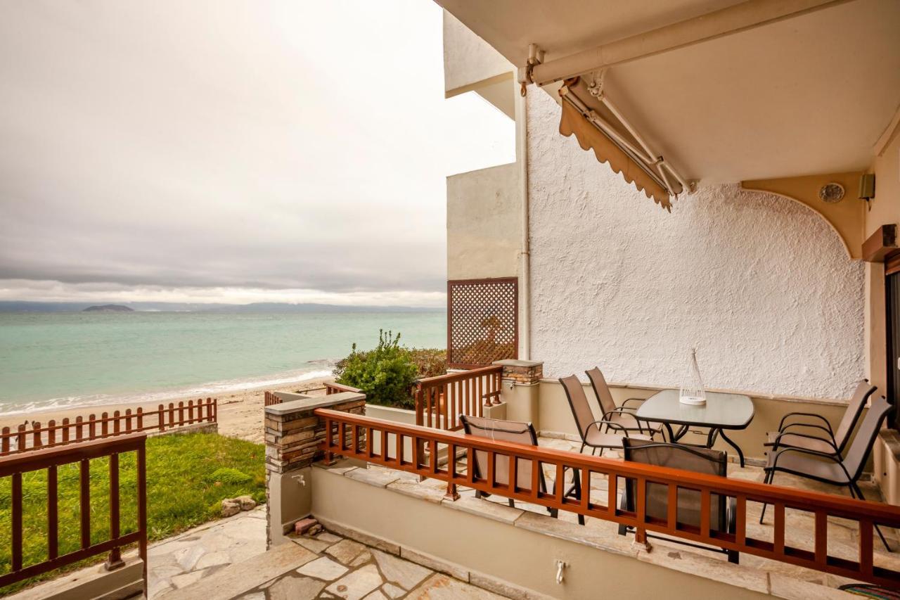 פפקוהורי Rafaella Sea View Apartments 1 מראה חיצוני תמונה